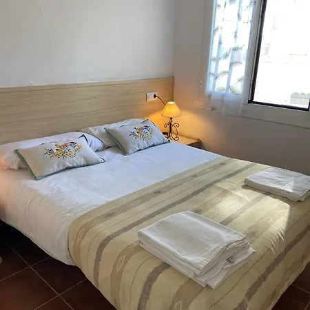Apartament Veuras El Mar - Madrague Beach Studio 02 Roses
