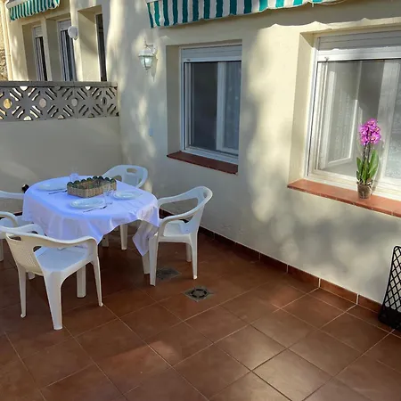 Apartament Veuras El Mar - Madrague Beach Studio 02 Roses
